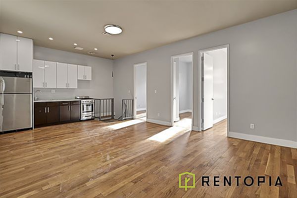 1st image of 132 Meserole St APT 1R