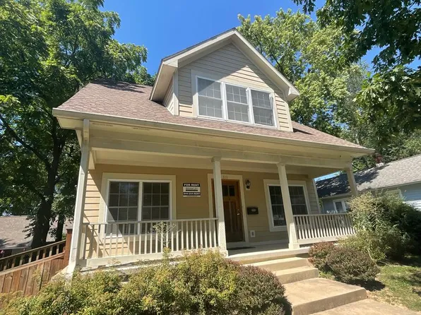 313 E 16th St, Bloomington, IN 47408