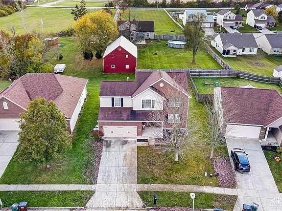 3rd image of 506 Wildrose Ln