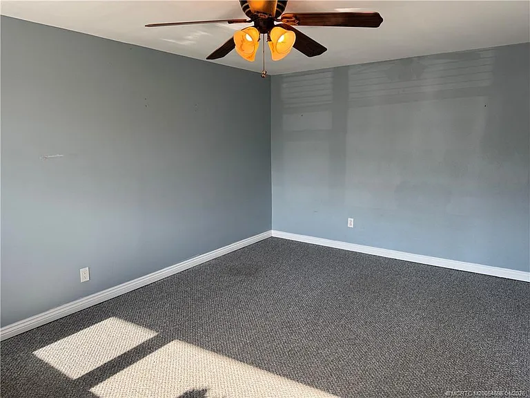 3489 NE Linda Dr — Photo 21