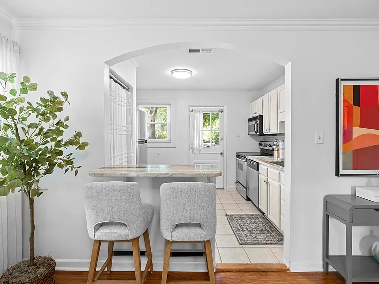 2616 McNeil St — Photo 4