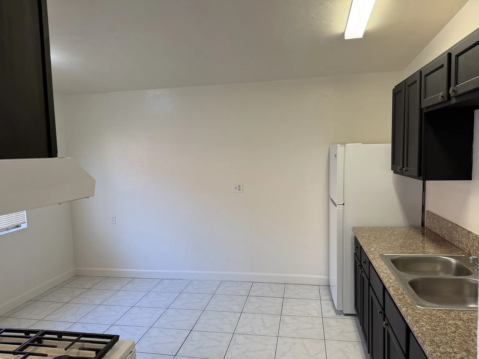 254-274 Orlando Street - 264 Orlando — Photo 4