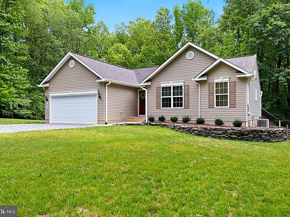 2nd image of 7039 Antler Ln