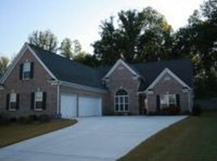 54 Mill Stone Dr, Dawsonville, GA 30534