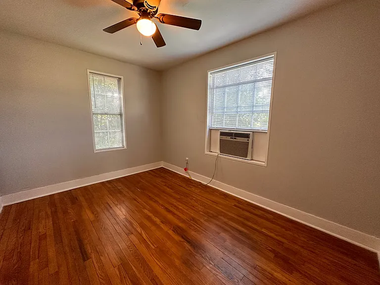 503 N Baumann Ave — Photo 10