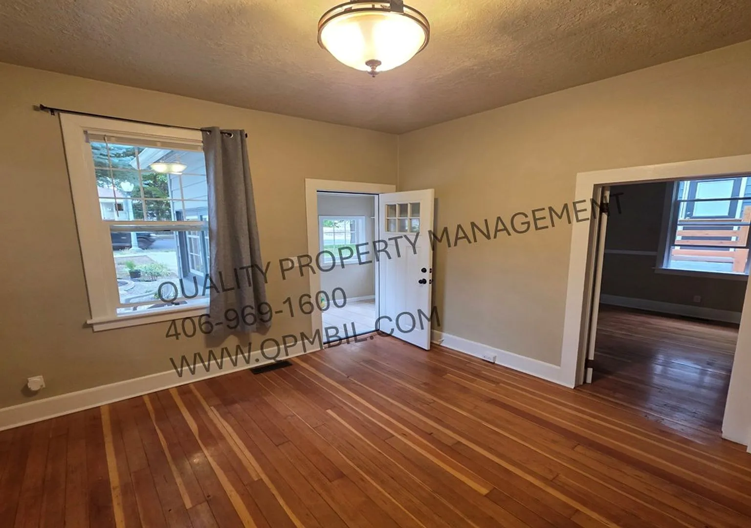2 Bed 1 Bath Single Family House — Photo 2