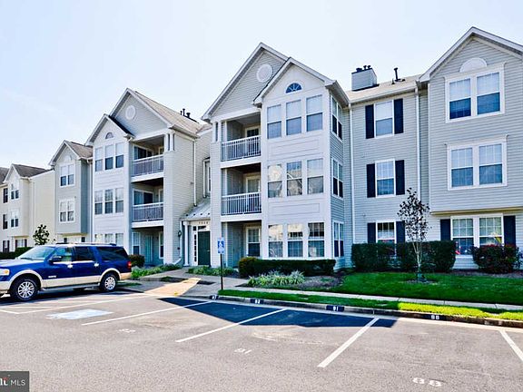 2nd image of 7525 Snowpea Ct #90