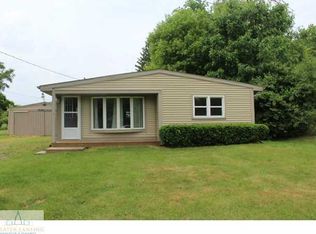 6016 Hilliard Rd, Lansing, MI 48911