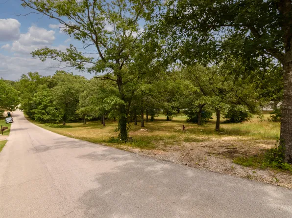 Lots 8/10 N Cedar Drive, Blue Eye, MO 65611
