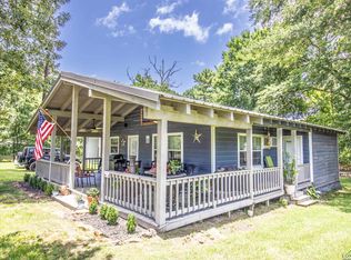 862 Lakeview Dr, Jefferson, TX 75657