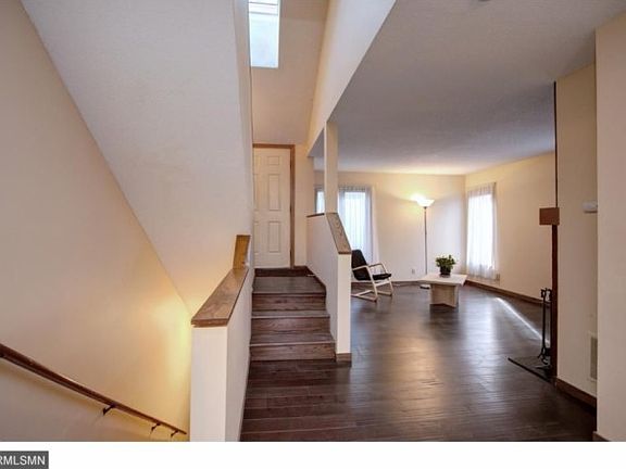 2nd image of 2116 E 22nd St #13