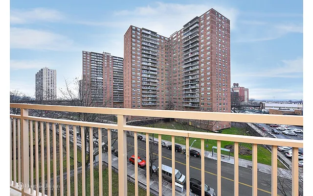 Sold by Douglas Elliman | media 5