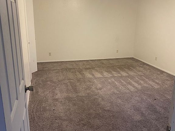 3rd image of 201 N Mesquite St Unit 5