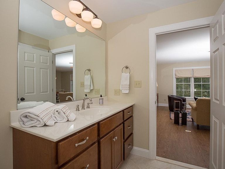 79 Averill Ave Averill Park, NY, 12018 Apartments for Rent Zillow