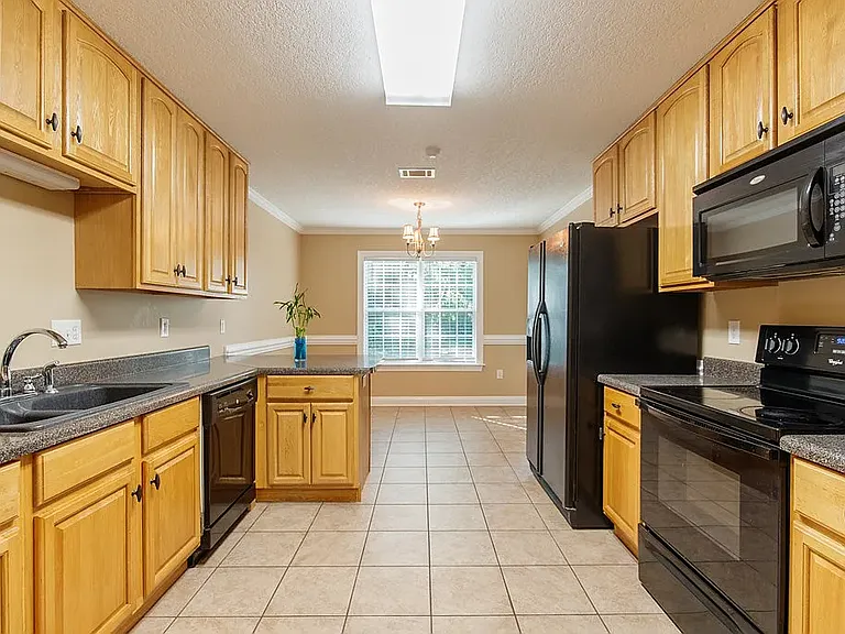 4088 Haydens Way — Photo 6
