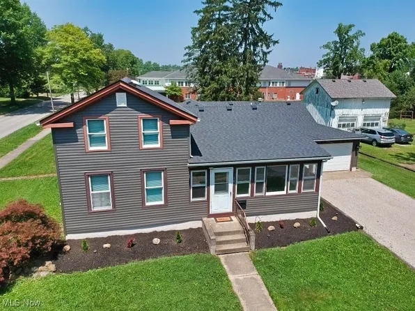 142 Magyar St, Wellington, OH 44090