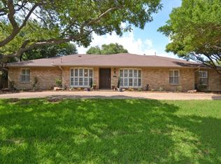 4247 Boca Bay Dr, Dallas, TX 75244