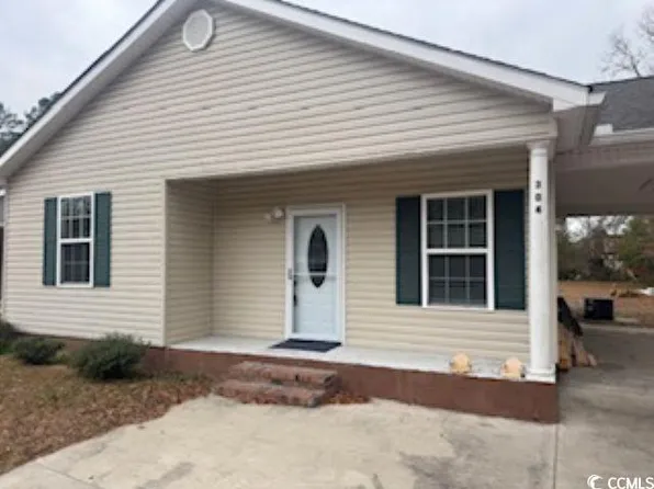 304 S Magnolia Ave., Andrews, SC 29510