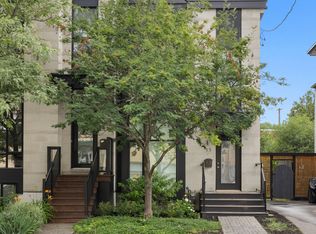 53 Vaughan St, Ottawa, ON K1M 1W9