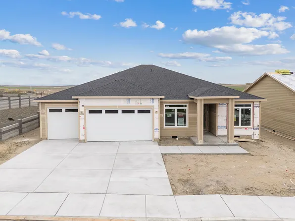 7938 Lennox St, West Richland, WA 99353
