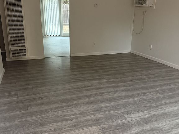 4th image of 2119 Celeste Dr