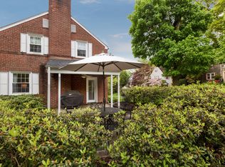 6 Snowden Rd, Bala Cynwyd, PA 19004