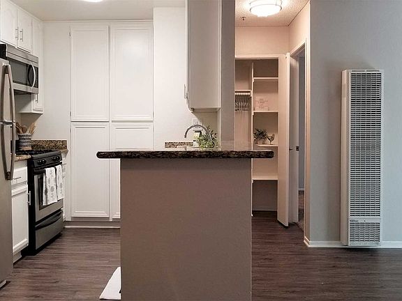 4th image of 13947 Paramount Blvd #2d2b7a135