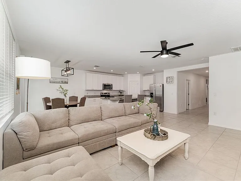 573 Vista Villages Blvd — Photo 6