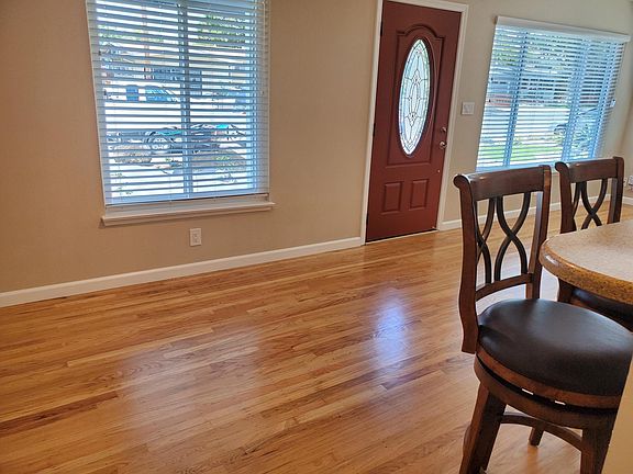 5th image of 3350 Joanne Ave