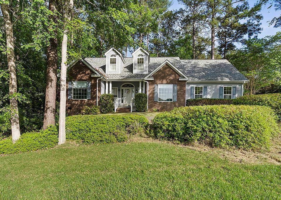 1st image of 205 Niblick Ln