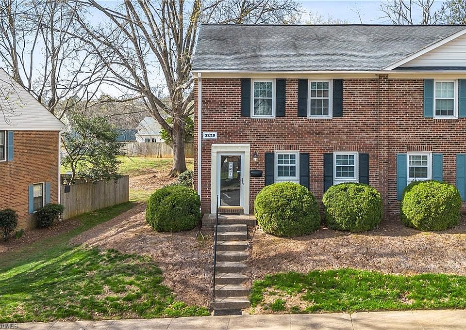 1st image of 3229 Regents Park Ln Unit A