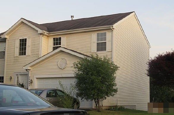 1st image of 20445 Glen Vista Ln