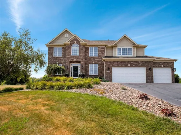11538 Cross Creek Estates Ln, Belvidere, IL 61008
