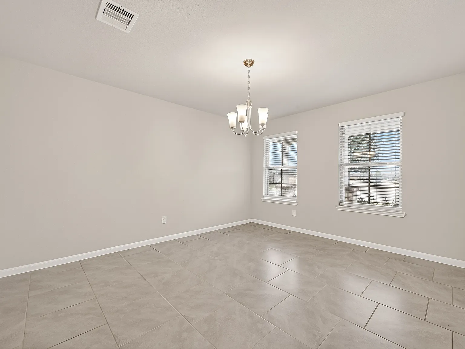 18343 Stablewood Manor Trail — Photo 4