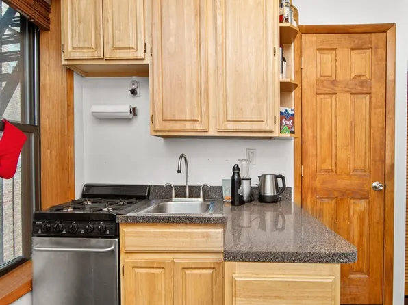 86 East Third Street image 3 of 4