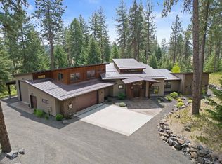 25204 N Lords Ln, Chattaroy, WA 99003