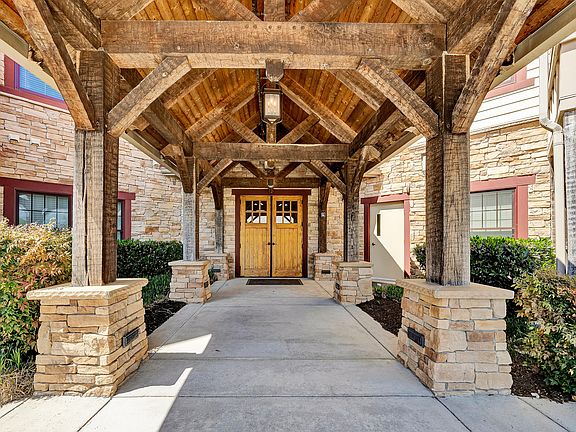 4th image of 5442 The Peaks Dr #209