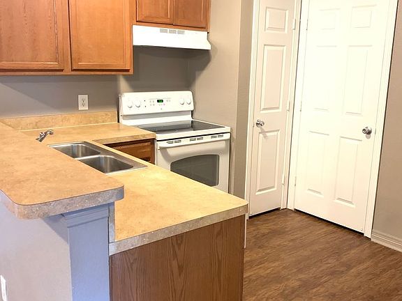 4th image of 1510 Drexal Dr