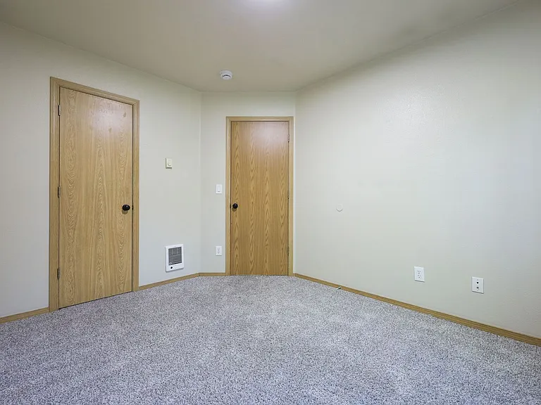 12564 SE Ramona St — Photo 24