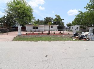 116 Apache St, Lehigh Acres, FL 33936
