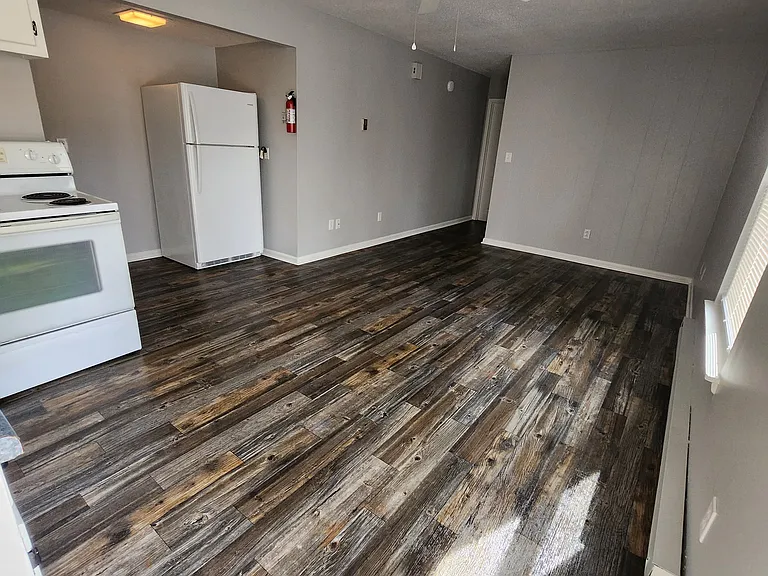 145-7 - Studio Apartment, Kitchen, Living Room, Hall leading to bathroom and bedroom
