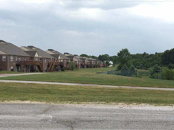 3rd image of 5144 Breckenridge Dr #73