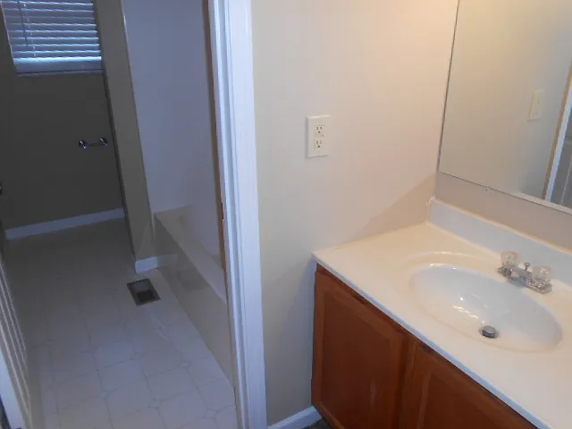 2574 Harborridge Ct — Photo 12