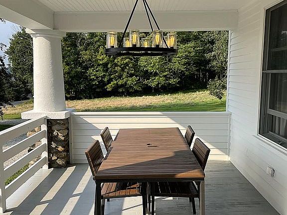 Front Porch dining area