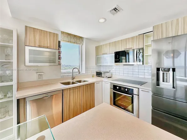 6700 Indian Creek Dr #Penthouse 2, Miami Beach, FL 33141