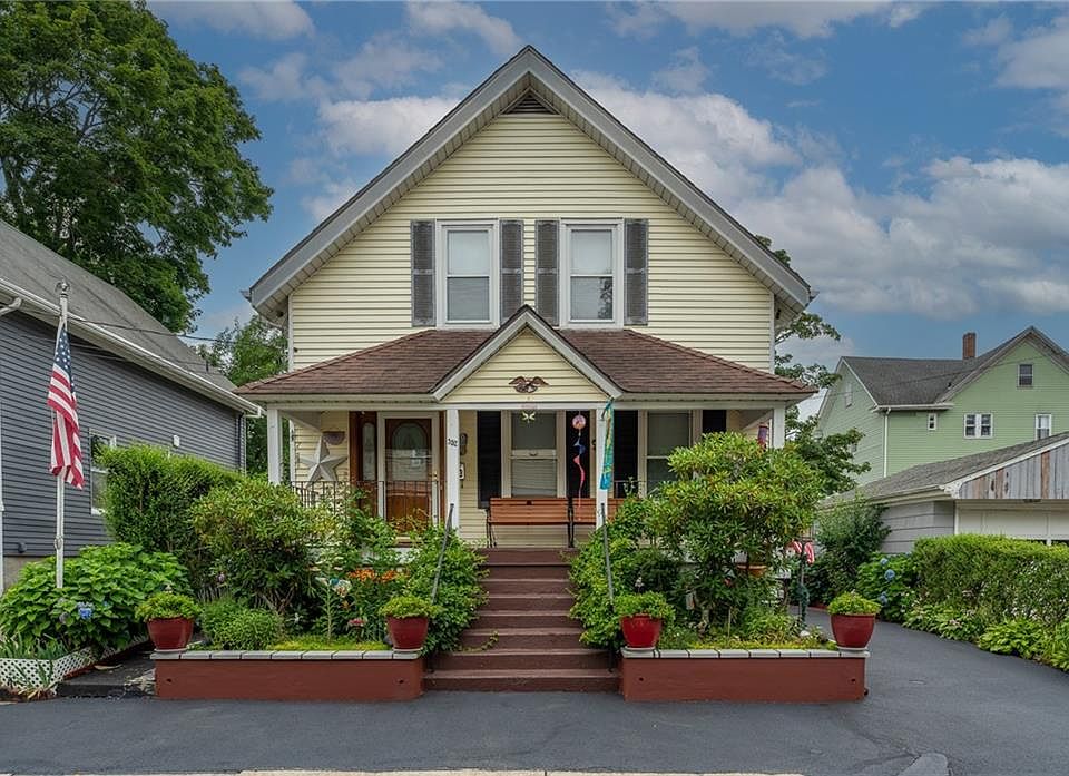 1st image of 352 Glenwood Ave
