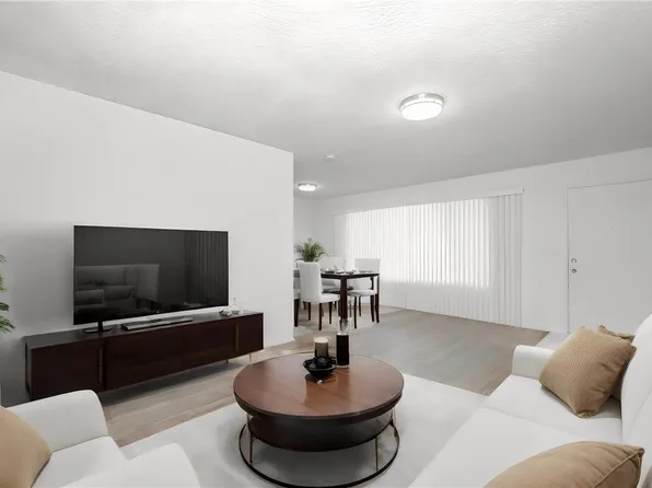 1400 W Warner Ave APT 46, Santa Ana, CA 92704
