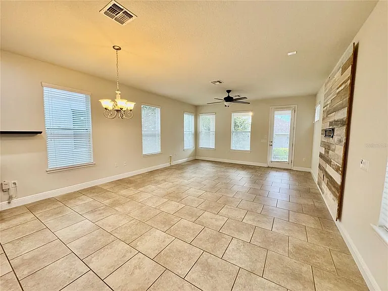 7208 Milestone Dr — Photo 11