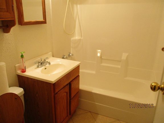 4th image of 306 Sauganash St