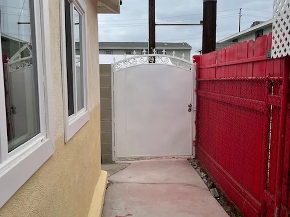 14318 Disney Ave, Norwalk, CA 90650